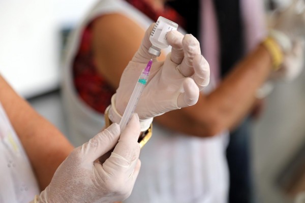 Rio antecipa campanha de vacinação contra H1N1 para grupos de risco